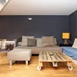 Unique Loft In Paris Near Parc De La Villette